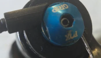Корпус кабеля Fox Grip (дистанционный, верхняя крышка)......