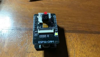 Корпус ESP32-CAM (слоты для микро SD и светодиодной лампы.. 2