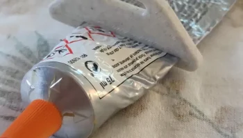 Выдавливатель для зубной пасты (быстрая печать)........ Выдавливатель для зубной пасты (быстрая печать)........