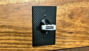 Крышка переключателя света Hurst T-Shifter......... 4