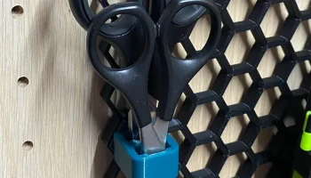 Настенный держатель в виде сот - маленькие ножницы x 2