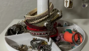 *Обновлено* Держатель для ожерелья и украшений, разная вы.. 1