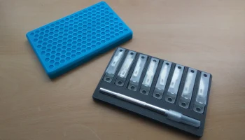 Коробка с набором ножей для хобби......