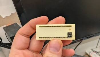 Корпус Arduino Micro с контактами. 2