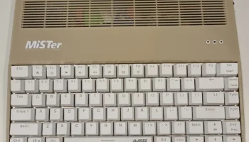 Ретро-корпус для компьютера MiSTer FPGA......