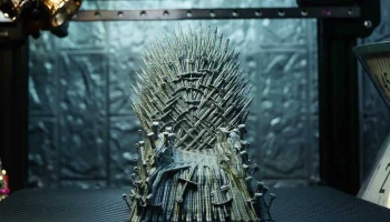 Бесплатный ремикс Iron Throne Support 8