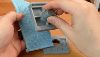 Очиститель рабочей пластины Держатель из микрофибры......... 1