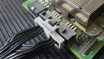 Держатель/зажим Microfit AMD BC-250