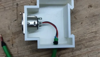 XLR-корпус для DIN-рейки - Neutrik D-Style 2