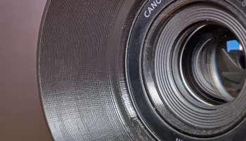 Бленда объектива Canon RF 50mm F/1.8 STM 3