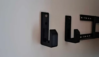 Вертикальный держатель PS4 1