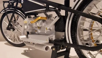 Мотоцикл BMW R32 1925 года выпуска, масштаб 1:6,5. Дизайнер  8
