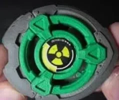 Nuke Beyblade и пусковая установка