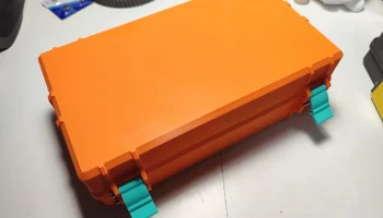 Прочный ящик Dymo Letratag 1