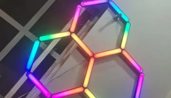 Светодиодный шестиугольный светильник HexGrid........