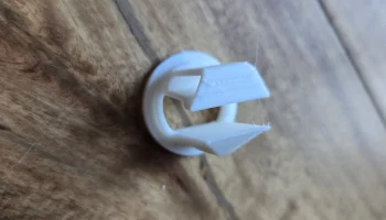 Портативный фонарь и зарядная станция USB, работающая от .. 5