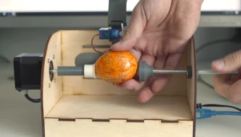 EggBot из фанеры на базе Arduino