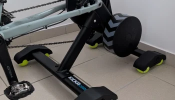 Ножки-качалки Wahoo Kickr Core V2 (теннисный мяч)......