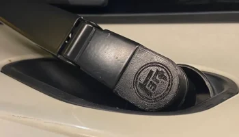 Крышка болта стеклоочистителя Toyota FJ Cruiser............