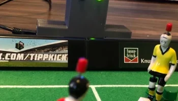 ЖК-табло для Tipp-Kick, Kicker или подобных игр............