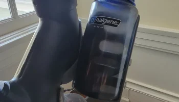 Peloton Bike+ Держатель для бутылки Nalgene... 2