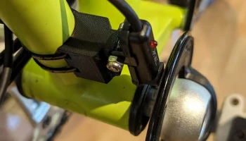 КРОНШТЕЙН ПЕРЕКЛЮЧАТЕЛЯ ВЕЛОСИПЕДА BROMPTON PAS/ПЕДАЛЬ ДА...