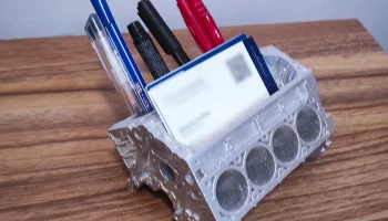 Карточка с именем блока двигателя V8 и держатель ручки...... 2