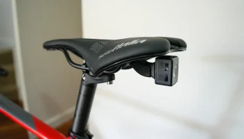 Selle Italia SLR Boost + крепление для легкого седла Trek...