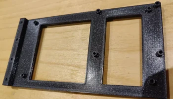 Задняя панель вычислительного модуля Raspberry Pi с 4 мод...