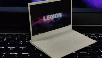 Миниатюрный игровой ноутбук Legion 5 (масштаб 1/4)...... 1