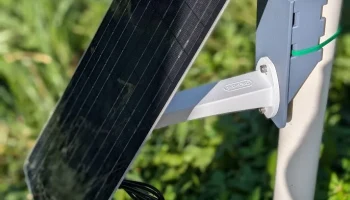 Крепление на мачту Soshine 5v12w 2