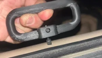 Механизм открывания внутреннего люка и переключатель окон... 1