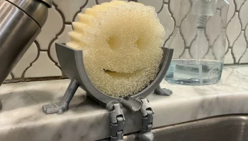 Шарнирный держатель для раковины Scrub Daddy со сливом...... 1
