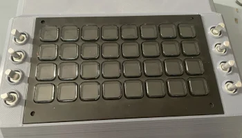 Модуль Stream Deck, 32 футляра для ключей V2............ 3