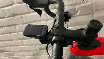 Крепление Bontrager Blendr: Wahoo и RT Light 2