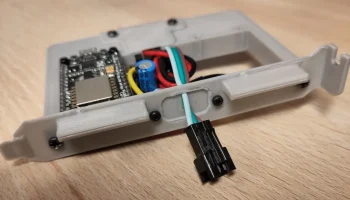 ESP32 Чехол/держатель для ПК