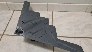 Northrop B-2 Spirit - масштаб 1:80 1