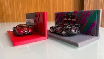 Основание дисплея Mini GT HKS Toyota GR Supra............ 3