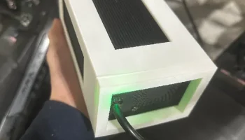 Крепление для зарядного устройства RAWRR Mantis 72 В V2..... 4