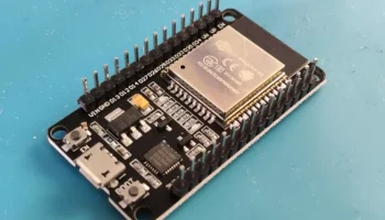 ESP32 чемодан для туалета ESP32 чемодан для туалета