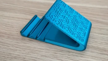 Подставка для телефона (простая и полезная)........