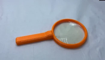 Увеличительное стекло, напечатанное на 3D-принтере, с опт..