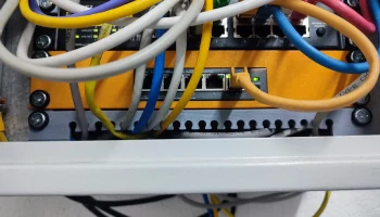 10-дюймовая стойка для 10 переключателей размером 2,5 см,... 3