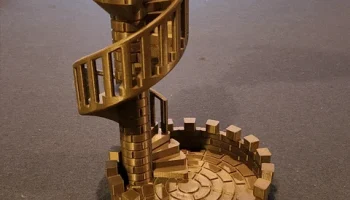 Лестница замка Dice Tower 9