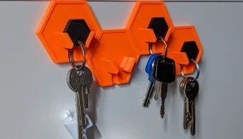 Современная вешалка для ключей