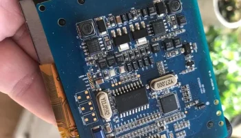 Кронштейн SEGA Nomad LCD (большая панель управления)....... 1