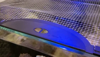 Дверца для кормления для аквариумной сетки Красного моря .. 2
