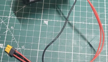 Компактный корпус реле ESP32 1