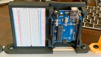 Arduino Uno с прототипной платой для 8020 1010............