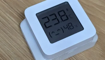 Xiaomi Mijia Bluetooth/Zigbee термометр с батарейками AAA..